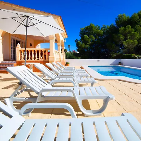 Vallesa Villa *